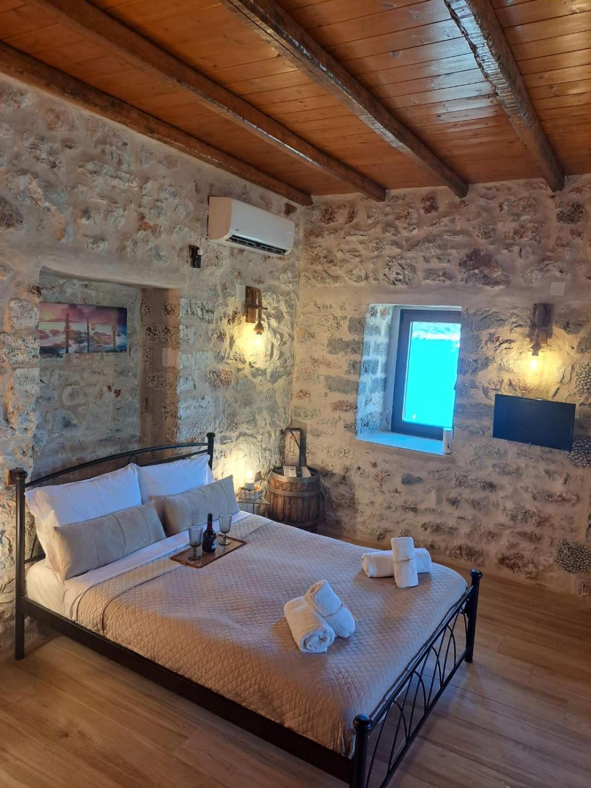 Villa Lagkadaki Sea View Argilia Exterior photo